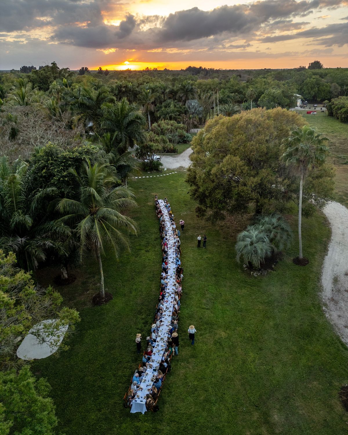 @out_inthefield dinner at @jupitercreamery
